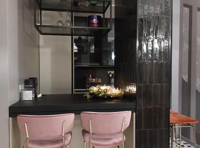 Apartament Trastevere Boutique With Gym And Steam Shower