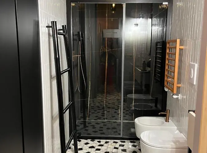 Trastevere Boutique With Gym And Steam Shower Apartament *