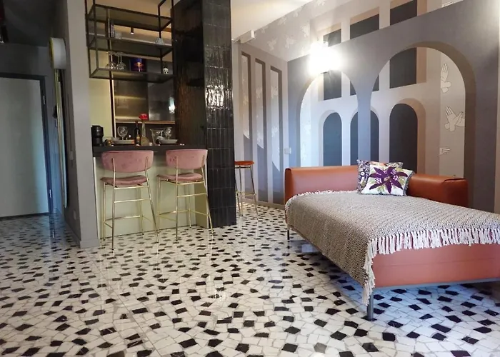 Trastevere Boutique With Gym And Steam Shower Apartament Rzym